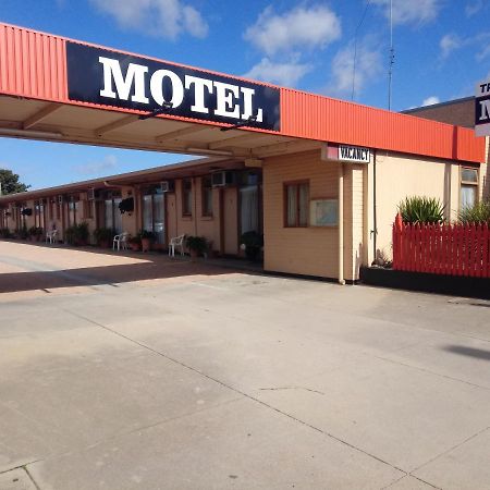 Travellers Rest Motel Bairnsdale Eksteriør billede
