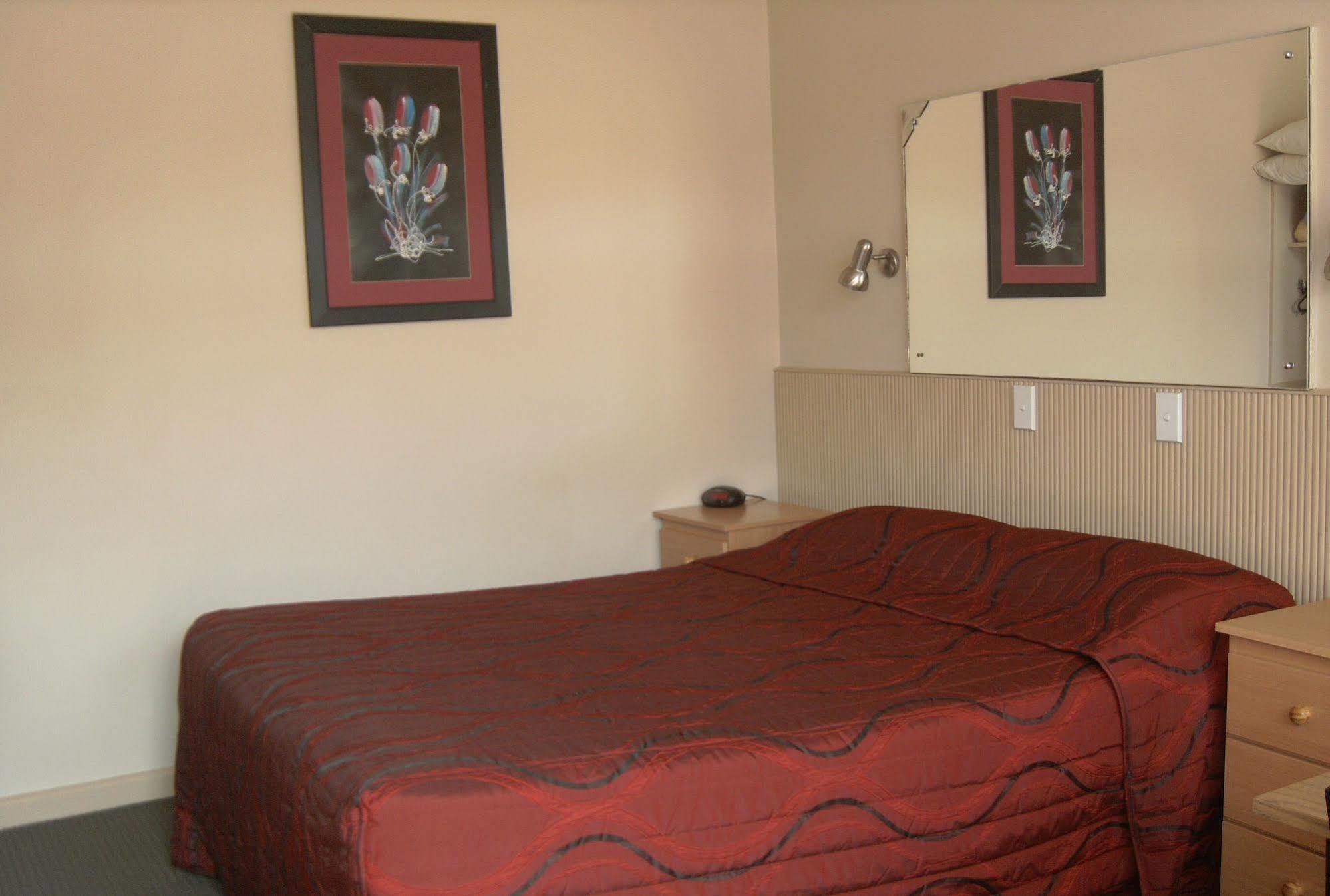 Travellers Rest Motel Bairnsdale Eksteriør billede